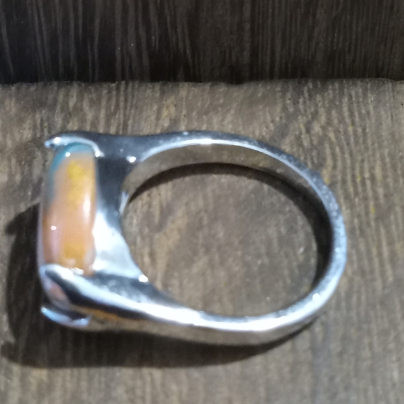 Silver Tone Ring with Multicolor Stone - Picture 3 of 6